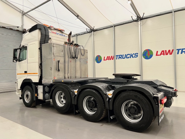 Volvo FH 540 8×4 Sleeper Cab Tractor Unit Manual