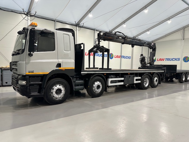 DAF CF85 360 8×2 Flatbed Brick Grab Drawbar