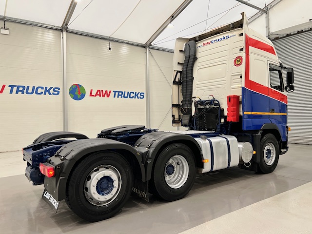 Volvo FH 480 6×2 Rear Lift Tractor Unit