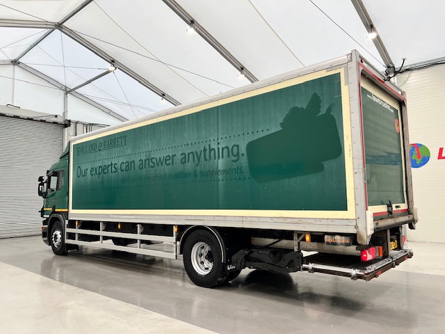 Scania P250 4×2 Sleeper Cab Box Van