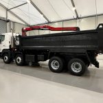 Hino 700 3241 8×4 Sleeper Cab Steel Tipper Grab - thumbnail