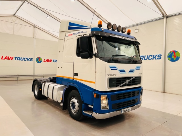 Volvo FH12 420 4×2 Sleeper Cab Tractor Unit
