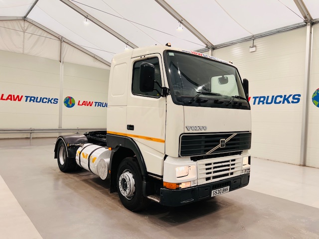 Volvo FH12 420 4×2 Tractor Unit