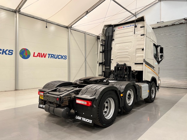 Volvo FH 500 6×2 Sleeper Cab Tractor Unit