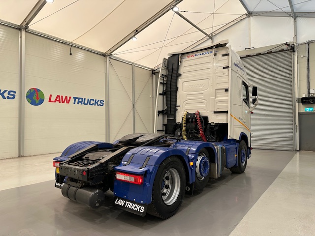 Volvo FH 500 6×2 Midlift Tractor Unit