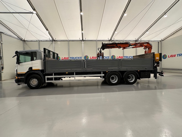Scania P270 6×2 10 Tyre Flatbed Brick Grab