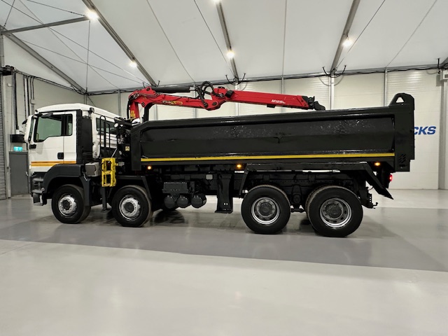 MAN TGS 35.360 8×4 Day Cab Steel Tipper Grab