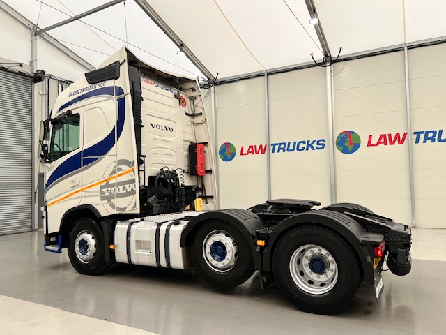 Volvo FH 500 6×2 Midlift Tractor Unit