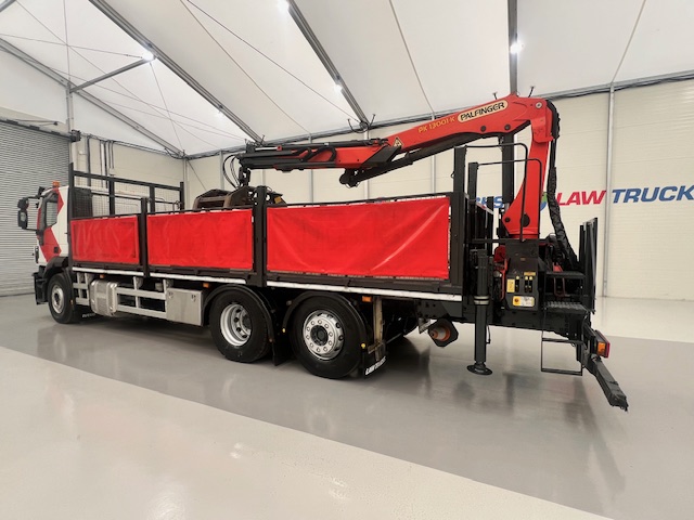 Iveco Stralis 310 6×2 Dropside Brick Grab