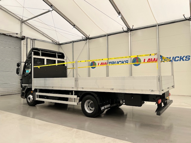DAF LF 220 Dropside Scaffolding Truck