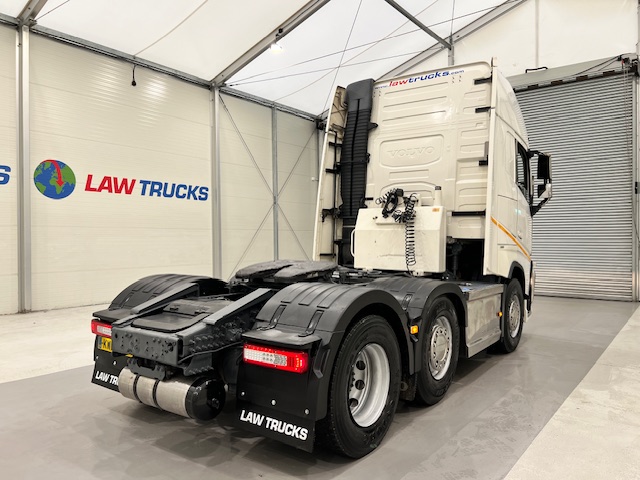 Volvo FH 500 6×2 Sleeper Cab Tractor Unit PTO
