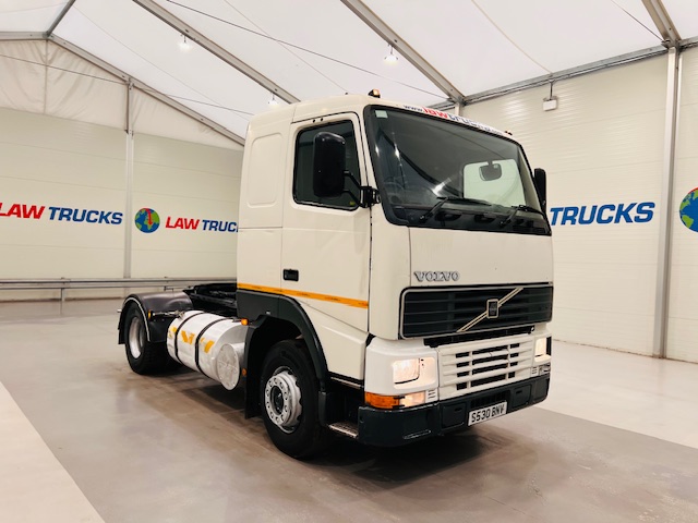 Volvo FH12 420 4×2 Tractor Unit