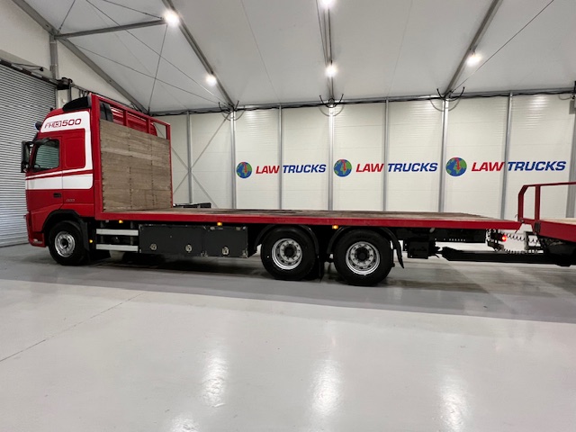 Volvo FH 500 6×2 Rear Lift Flatbed’s Drawbar