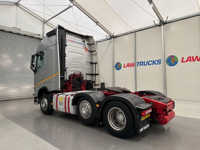 Volvo FH 500 GTXL 6×2 Midlift Tractor Unit PTO