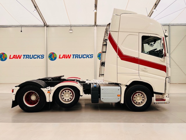 Volvo FH 500 6×2 Midlift Tractor Unit
