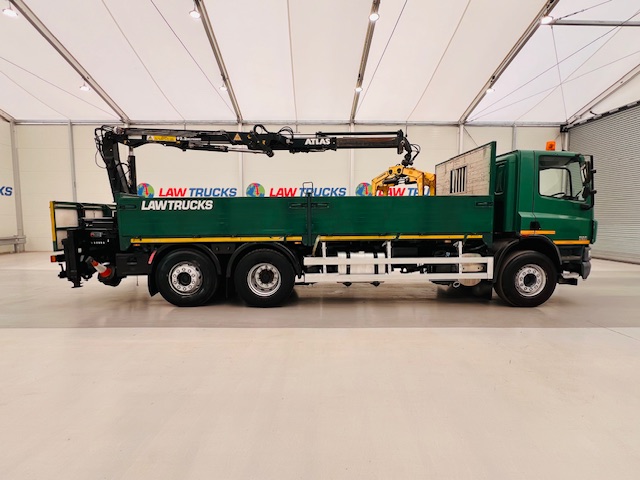 DAF CF75 310 Rear Lift Day Cab Dropside Brick Grab