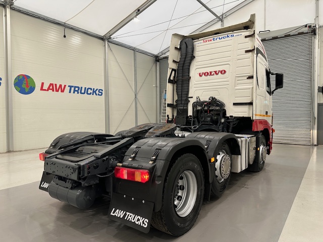 Volvo FH 520 6×2 Sleeper Cab Tractor Unit Manual