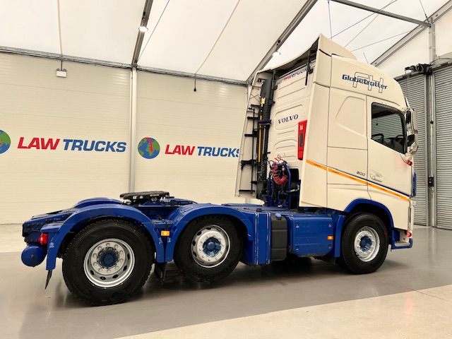 Volvo FH 500 6×2 Midlift Tractor Unit