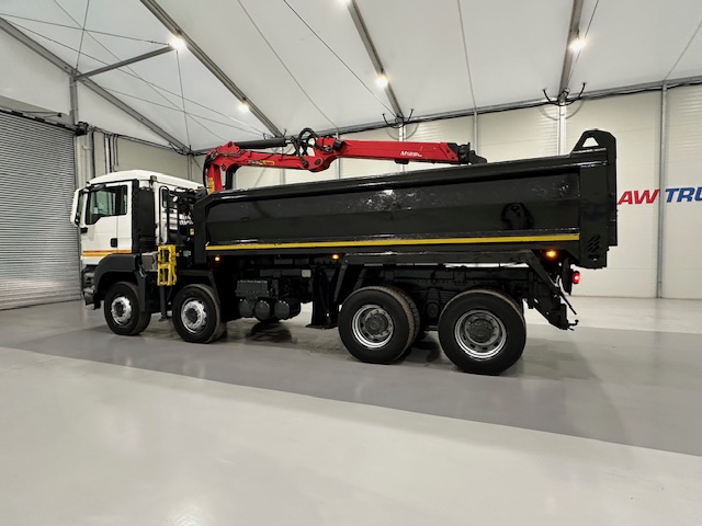 MAN TGS 35.360 8×4 Day Cab Steel Tipper Grab