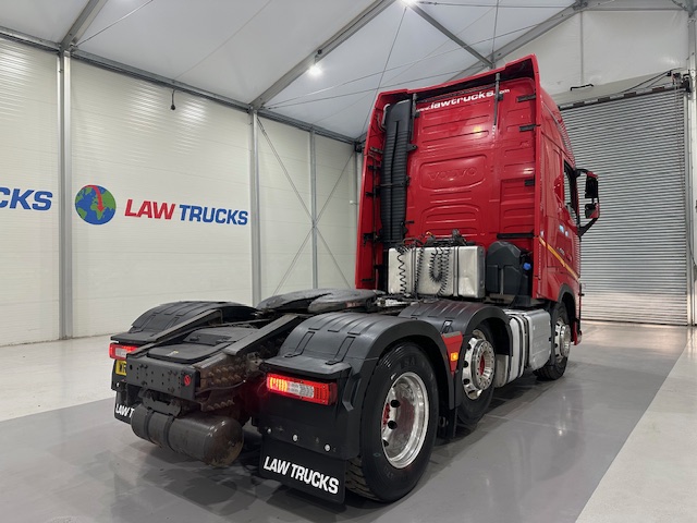 Volvo FH 500 6×2 Sleeper Cab Tractor Unit