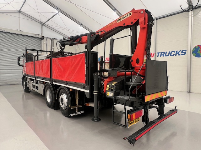 Iveco Stralis 310 6×2 Dropside Brick Grab