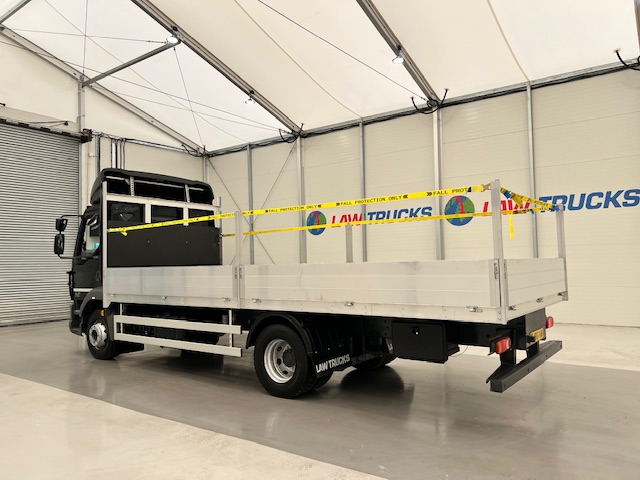 DAF LF 220 Dropside Scaffolding Truck