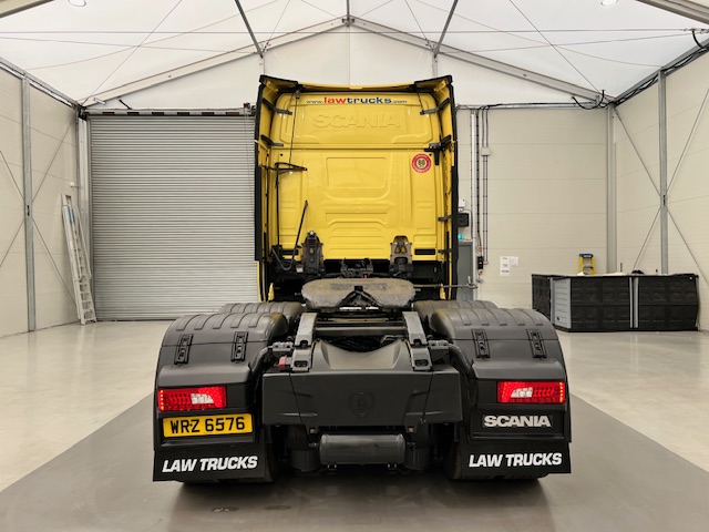 Scania S450 6×2 Midlift Highline Tractor Unit