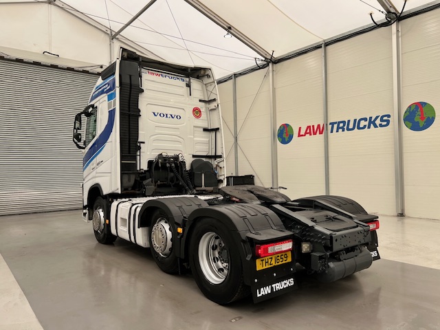 Volvo FH 460 6×2 Midlift Tractor Unit