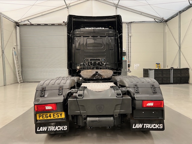 Scania R450 6×2 Rear Lift Highline Tractor Unit PTO