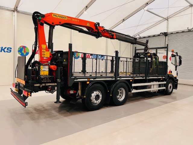 Iveco Stralis 310 Euro 6 6×2 Dropside Brick Grab