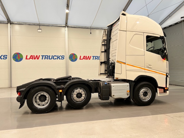 Volvo FH 500 6×2 Midlift Tractor Unit