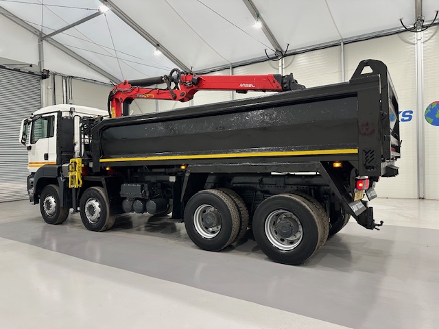 MAN TGS 35.360 8×4 Day Cab Steel Tipper Grab