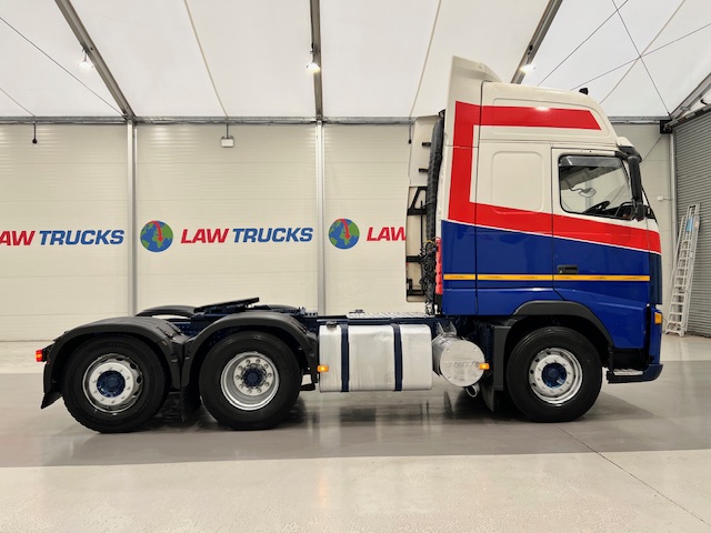 Volvo FH 480 6×2 Rear Lift Tractor Unit