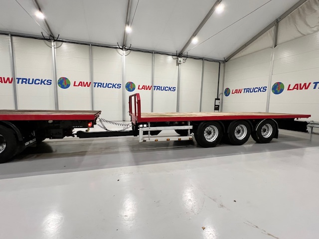 Volvo FH 500 6×2 Rear Lift Flatbed’s Drawbar