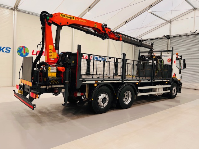 Iveco Stralis 310 Euro 6 6×2 Dropside Brick Grab