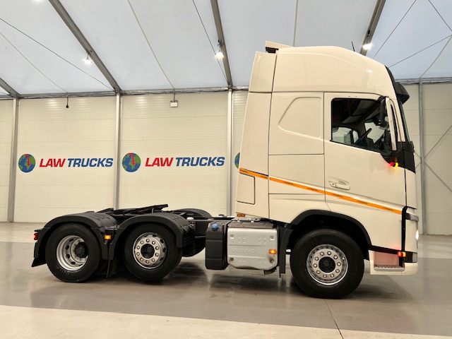 Volvo FH 500 6×2 Midlift Tractor Unit