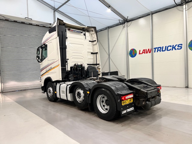 Volvo FH 500 6×2 Midlift Tractor Unit