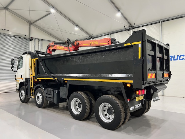 DAF CF85 360 8×4 Day Cab Steel Tipper Grab
