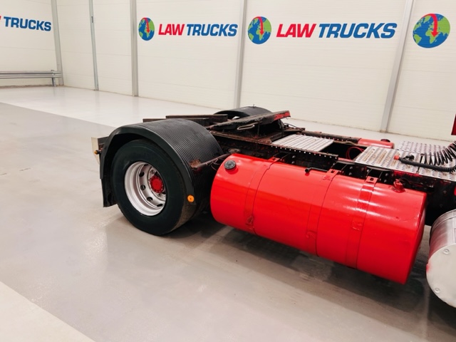 Volvo FH12 420 4×2 GTXL Tractor Unit