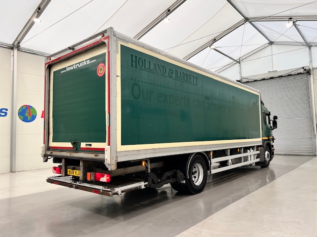 Scania P250 4×2 Sleeper Cab Box Van