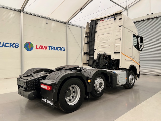 Volvo FH 500 6×2 Midlift Tractor Unit