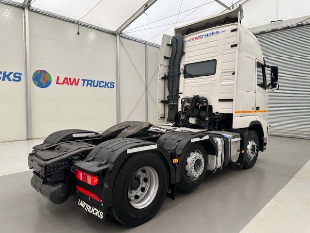 Volvo FH 460 6×2 Midlift Tractor Unit PTO
