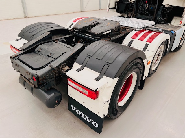 Volvo FH 500 6×2 Midlift Tractor Unit