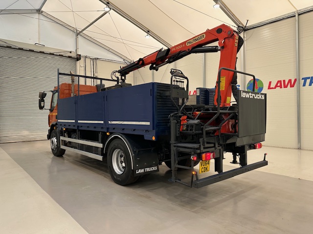 DAF LF 220 Day Cab Dropside Brick Grab