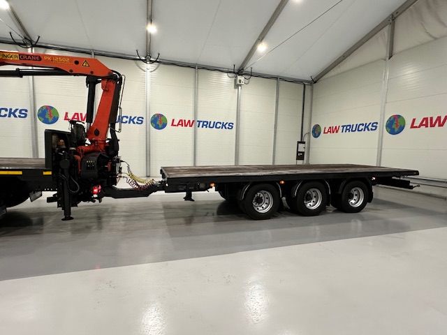 MAN TGX 26.440 6×2 Brick Grab Drawbar