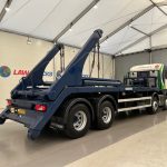 Scania P370 8×4 Sleeper Cab Skip Loader - thumbnail