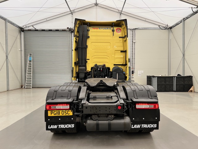 Volvo FH 500 6×2 Sleeper Cab Midlift Tractor Unit