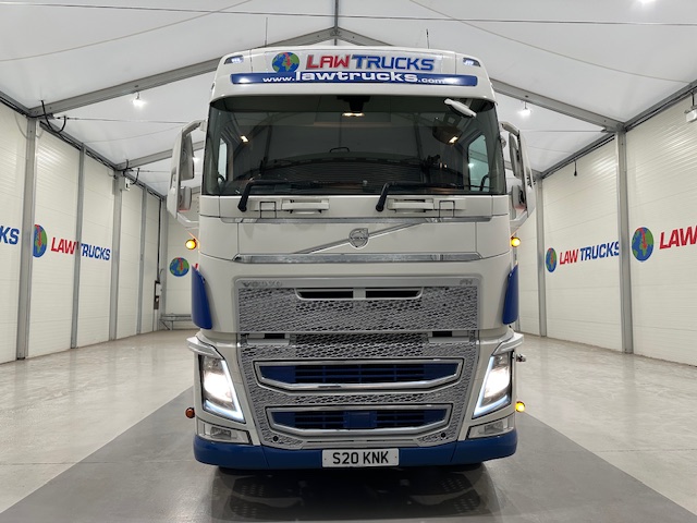 Volvo FH 500 6×2 Midlift Tractor Unit