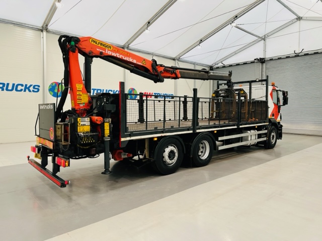 Iveco Stralis 310 6×2 Dropside Brick Grab