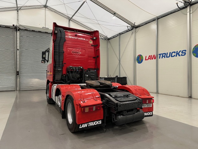 Volvo FH 500 6×2 Midlift Tractor Unit
